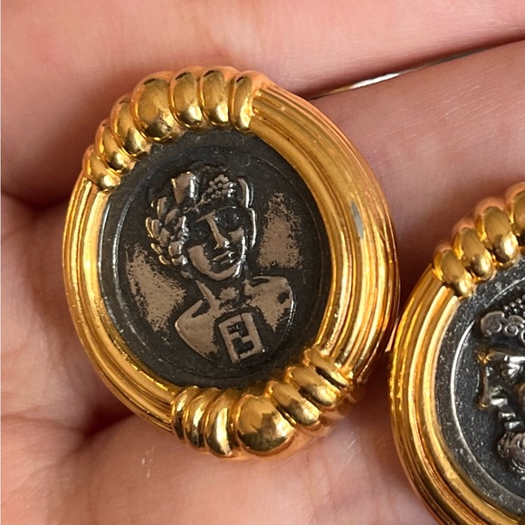 Vintage Fendi Angel Face Men Cameo Coin Gold Clip-On &amp; Pierced Earrings UNMATCH